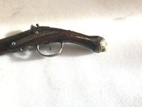 Flintlock pistol 1760’s Continental (9 of 32) Flintlock pistol 1760’s Continental (9 of 32)