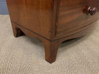 George IV Large Mahogany Bow Chest of Drawers (9 of 20) George IV Large Mahogany Bow Chest of Drawers (9 of 20)