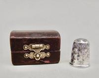 Cased George V Silver Thimble by Charles Horner, Chester 1915 (3 of 7) Cased George V Silver Thimble by Charles Horner, Chester 1915 (3 of 7)