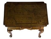 Queen Anne Oak & Walnut Crossbanded Lowboy (5 of 7) Queen Anne Oak & Walnut Crossbanded Lowboy (5 of 7)