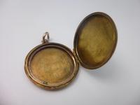 Art Deco 9ct Gold Locket (4 of 6) Art Deco 9ct Gold Locket (4 of 6)
