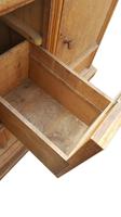 Heals Oak Dresser / Sideboard (7 of 9) Heals Oak Dresser / Sideboard (7 of 9)