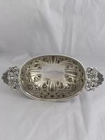 Victorian Antique Silver Fruit Bowl 1861 London William Stocker Sterling Bowl (4 of 11) Victorian Antique Silver Fruit Bowl 1861 London William Stocker Sterling Bowl (4 of 11)