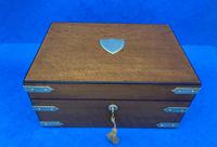 Victorian Oak Gentleman’s Box (11 of 15) Victorian Oak Gentleman’s Box (11 of 15)