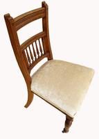 A Set of Six Victorian Walnut Dining Chairs (3 of 3) A Set of Six Victorian Walnut Dining Chairs (3 of 3)