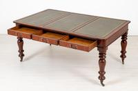 Large Victorian Mahogany Writing Table (6 of 10) Large Victorian Mahogany Writing Table (6 of 10)