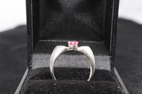 9ct Gold & Diamond Ring, size N, weighing 3.1g (4 of 4) 9ct Gold & Diamond Ring, size N, weighing 3.1g (4 of 4)