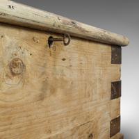 Antique Mail Chest, English, Pine, Carriage, Merchant, Victorian c.1880 (11 of 12) Antique Mail Chest, English, Pine, Carriage, Merchant, Victorian c.1880 (11 of 12)