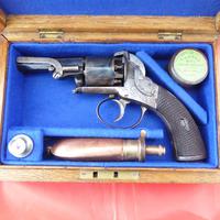 Webley Percussion Pistol Cased With Accessories (3 of 5) Webley Percussion Pistol Cased With Accessories (3 of 5)