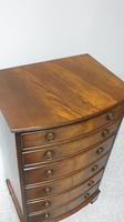 Good Mahogany Bowed Chest of Drawers (6 of 6) Good Mahogany Bowed Chest of Drawers (6 of 6)