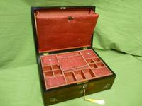 Inlaid Rosewood Jewellery / Work Box - Original Tray c.1840 (2 of 16) Inlaid Rosewood Jewellery / Work Box - Original Tray c.1840 (2 of 16)