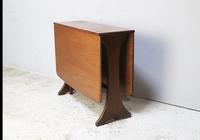 1970’s G Plan mid century drop leaf gate leg dining table (4 of 5) 1970’s G Plan mid century drop leaf gate leg dining table (4 of 5)
