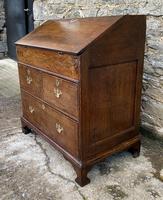 18th Century Georgian Oak Crossbanded Bureau (20 of 22) 18th Century Georgian Oak Crossbanded Bureau (20 of 22)