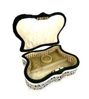 Antique Edwardian Sterling Silver Jewellery / Trinket Box 1903 (7 of 8) Antique Edwardian Sterling Silver Jewellery / Trinket Box 1903 (7 of 8)