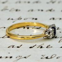 The Vintage Sapphire & Two Diamond Ring (3 of 4) The Vintage Sapphire & Two Diamond Ring (3 of 4)