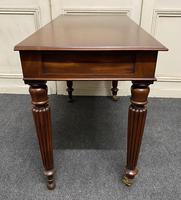 Fine Quality Writing Table (11 of 13) Fine Quality Writing Table (11 of 13)