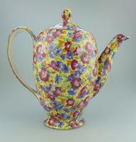 Good Art Deco Royal Winton Chintz Royalty Coffee Set c.1934 (6 of 11) Good Art Deco Royal Winton Chintz Royalty Coffee Set c.1934 (6 of 11)