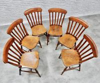 19th Century Matching Set of 6 Windsor Kitchen Chairs (6 of 6) 19th Century Matching Set of 6 Windsor Kitchen Chairs (6 of 6)