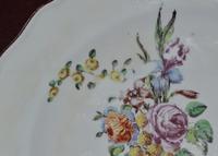 Chelsea 1752-1776 shaped deep porcelain plate / dish painted with floral sprays (6 of 11) Chelsea 1752-1776 shaped deep porcelain plate / dish painted with floral sprays (6 of 11)