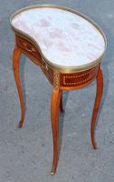 1920s Mahogany Kidney Shaped Side Table with Marble and Drawer (3 of 4) 1920s Mahogany Kidney Shaped Side Table with Marble and Drawer (3 of 4)