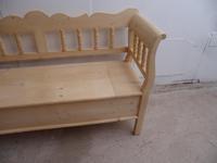 Small 2/3 Seater Antique Pine Hall / Kitchen Box / Settle / Bench to wax/ paint (2 of 9) Small 2/3 Seater Antique Pine Hall / Kitchen Box / Settle / Bench to wax/ paint (2 of 9)