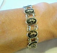 Vintage Sterling Silver Enamel Bracelet 1960s Goddess of Love 7" Length 9.1 Grams (12 of 12) Vintage Sterling Silver Enamel Bracelet 1960s Goddess of Love 7" Length 9.1 Grams (12 of 12)