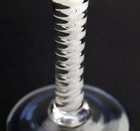 Good Georgian Stemware Opaque-twist Corkscrew Cordial Glass 18th Century (4 of 12) Good Georgian Stemware Opaque-twist Corkscrew Cordial Glass 18th Century (4 of 12)