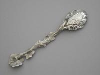Victorian Cast Silver Naturalistic Salt Spoon by Hilliard & Thomason, Birmingham, 1853 (6 of 6) Victorian Cast Silver Naturalistic Salt Spoon by Hilliard & Thomason, Birmingham, 1853 (6 of 6)