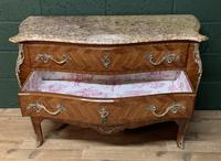 French Kingwood serpentine 3 draw commode (5 of 9) French Kingwood serpentine 3 draw commode (5 of 9)