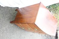 1900's Mahogany 4 Drawer Bow Chest Drawers just Polished (2 of 5) 1900's Mahogany 4 Drawer Bow Chest Drawers just Polished (2 of 5)