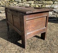 Small 17th Century Devon Oak Coffer (17 of 21) Small 17th Century Devon Oak Coffer (17 of 21)