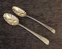 Antique Pair of Silver Berry Spoons (2 of 10) Antique Pair of Silver Berry Spoons (2 of 10)