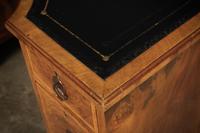 Queen Anne Style Burr Walnut Concave Writing Desk (17 of 18) Queen Anne Style Burr Walnut Concave Writing Desk (17 of 18)