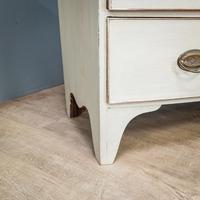 2 Over 2 Painted Chest of Drawers (6 of 13) 2 Over 2 Painted Chest of Drawers (6 of 13)