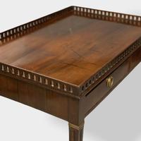 18th Century Mahogany Silver Table (3 of 11) 18th Century Mahogany Silver Table (3 of 11)