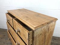 Victorian Pine Chest of Drawers (9 of 10) Victorian Pine Chest of Drawers (9 of 10)