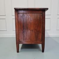 Early Primitive French Walnut Chest Commode c.1800 (4 of 8) Early Primitive French Walnut Chest Commode c.1800 (4 of 8)