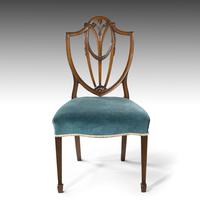 Most Attractive Set of 8 Early 20th Century Hepplewhite Chairs of Classical Form (4 of 5) Most Attractive Set of 8 Early 20th Century Hepplewhite Chairs of Classical Form (4 of 5)