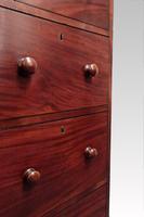 George III Figured Mahogany Linen Press (5 of 12) George III Figured Mahogany Linen Press (5 of 12)