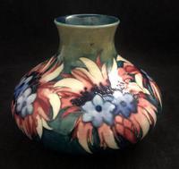 William Moorcroft Vase (2 of 5) William Moorcroft Vase (2 of 5)