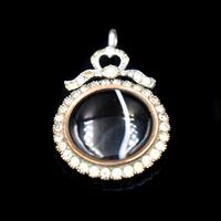 Antique Old Cut Paste Sterling Silver Banded Agate Bow Locket Pendant (3 of 9) Antique Old Cut Paste Sterling Silver Banded Agate Bow Locket Pendant (3 of 9)