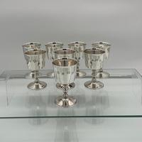 Modern Sterling Silver Suite Eight Wine Goblets Birmingham 1973 Barker Ellis Silver & Co (2 of 8) Modern Sterling Silver Suite Eight Wine Goblets Birmingham 1973 Barker Ellis Silver & Co (2 of 8)