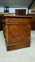Georgian Style Burr Walnut Pedestal Desk (10 of 10) Georgian Style Burr Walnut Pedestal Desk (10 of 10)