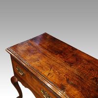 George III Oak Cabriole Leg Dresser (4 of 12) George III Oak Cabriole Leg Dresser (4 of 12)
