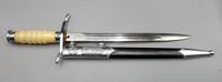 East German Army / Airforce Dagger in Presentation Box - Never Used (4 of 9) East German Army / Airforce Dagger in Presentation Box - Never Used (4 of 9)