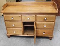 1900's Quality Country Pine Dog Kennel Dresser Base (2 of 5) 1900's Quality Country Pine Dog Kennel Dresser Base (2 of 5)