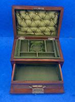 Victorian Walnut Jewellery Box c.1900 (11 of 13) Victorian Walnut Jewellery Box c.1900 (11 of 13)