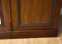 Victorian Mahogany Three Door Wardrobe (10 of 11) Victorian Mahogany Three Door Wardrobe (10 of 11)