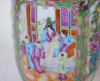 Good Large Pair of Chinese Famille Rose Rouleau Vases 19th Century (4 of 11) Good Large Pair of Chinese Famille Rose Rouleau Vases 19th Century (4 of 11)