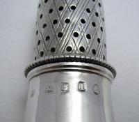 Rare Hester Bateman 1786 Solid Sterling Silver George III Antique Pepper Pot Sugar Caster Shaker. English Hallmarked 18th Century (6 of 7) Rare Hester Bateman 1786 Solid Sterling Silver George III Antique Pepper Pot Sugar Caster Shaker. English Hallmarked 18th Century (6 of 7)